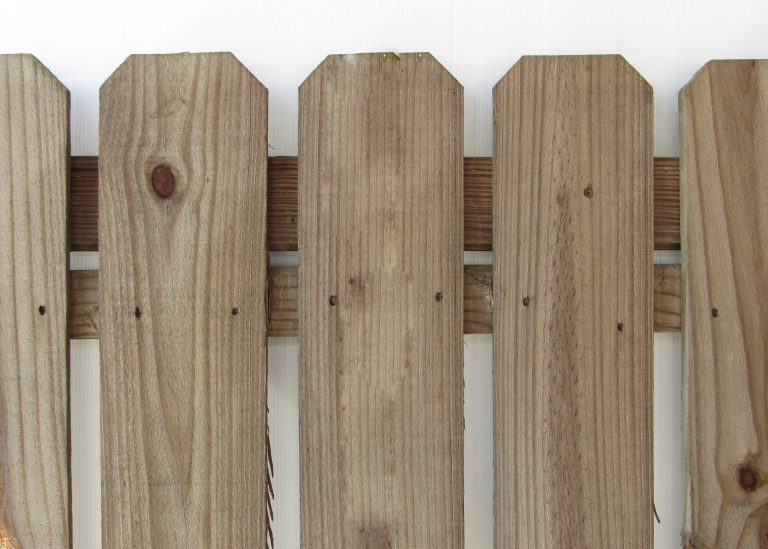 Dog Eared Fencing Pickets Capitol City Lumber