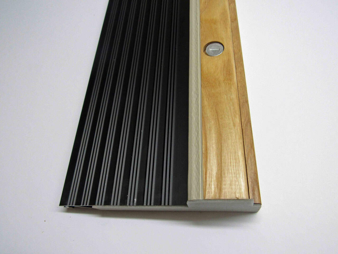 Adjustable Oak and Aluminum Threshold 5-3/4" Wide - Image 3