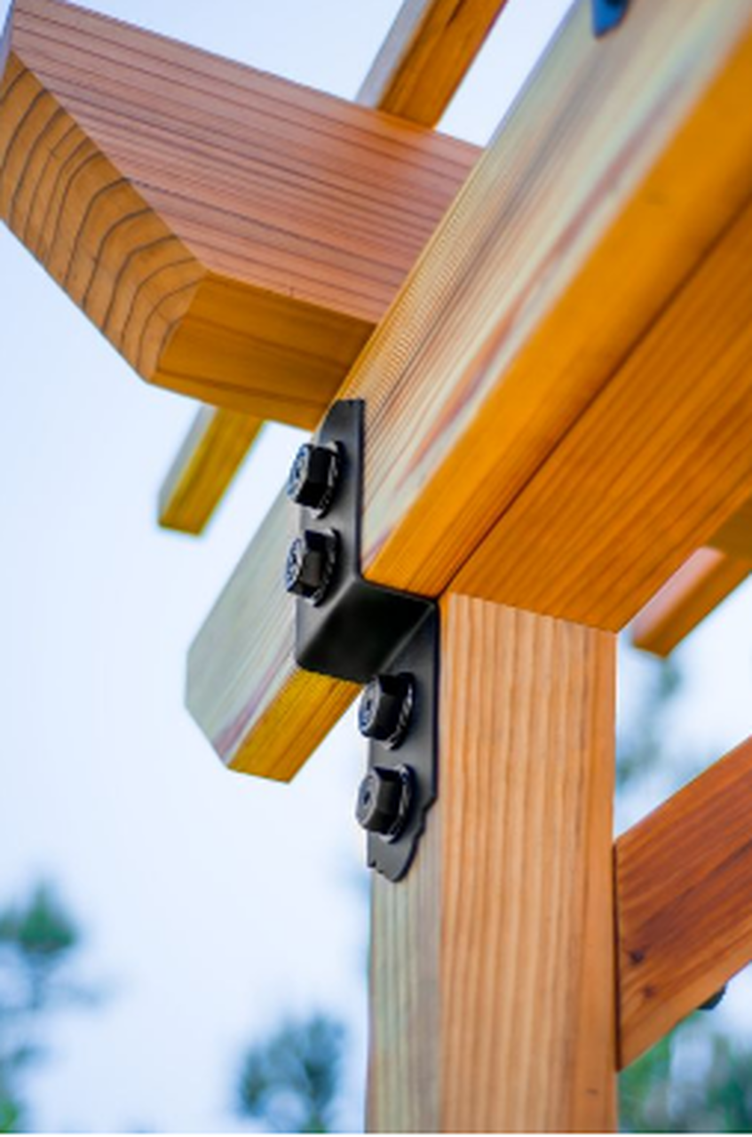 Simpson Deck Joist Tie installed